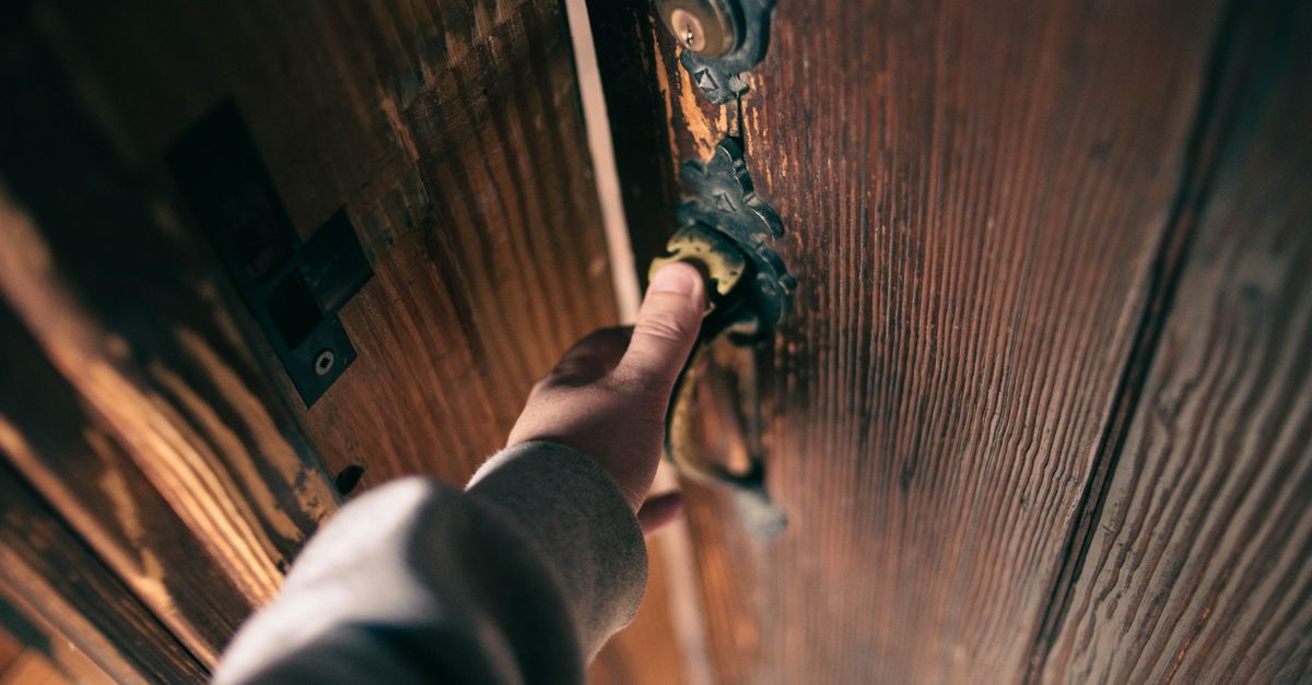 door security hardware — Cliffside Park Locksmith